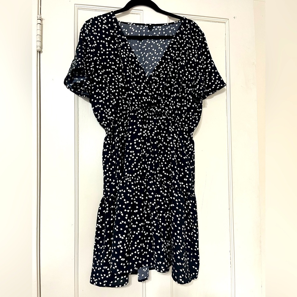 SHEIN Black and White Heart Print Dress